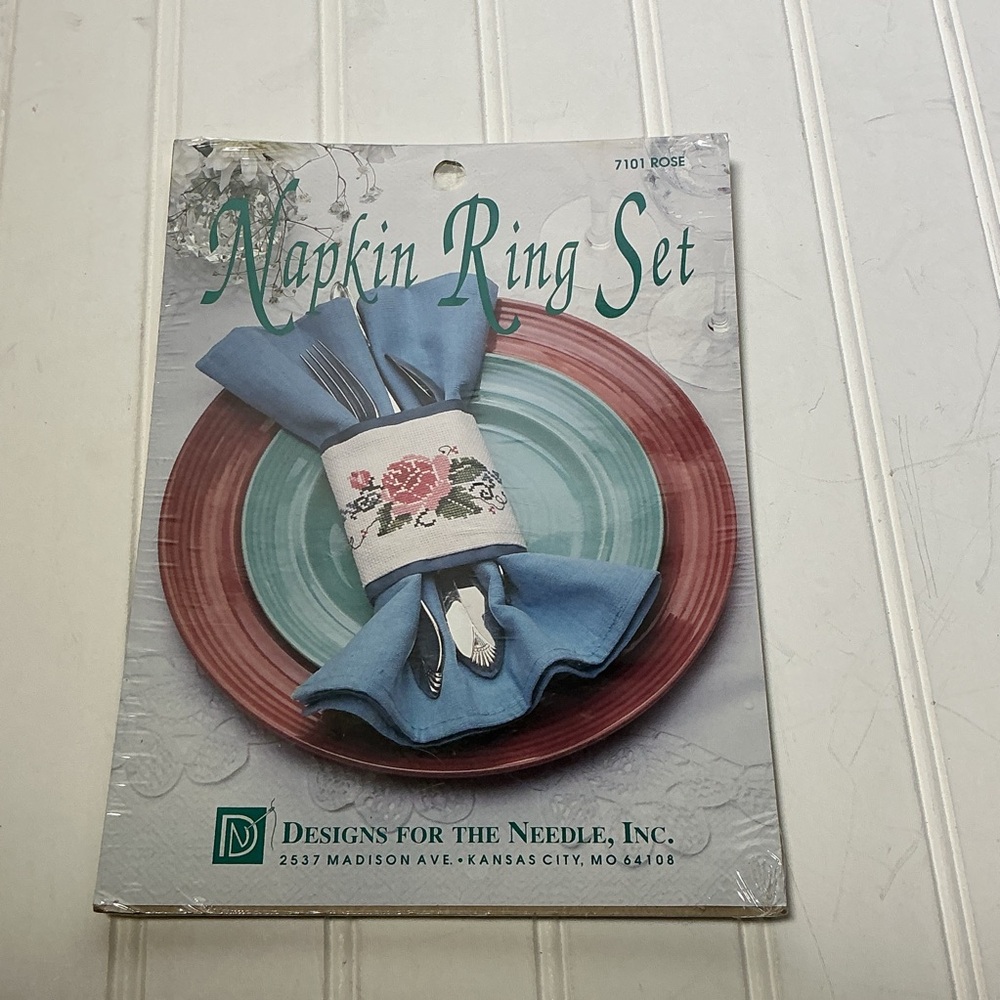 Napkin Ring Set Designs For the Needle Cross Stitch Kit 7101 ROSE